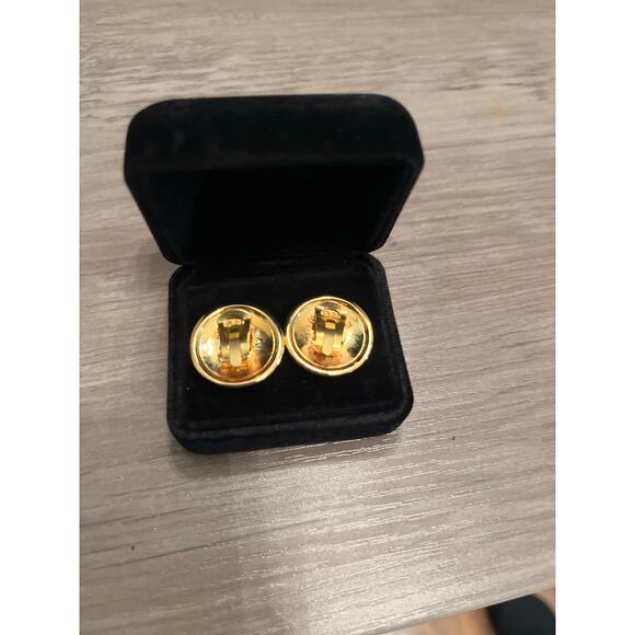 Hermès Pegasus Gold Plated Clip On Earrings With Original Box and Dust Bag - Picture 3 of 7